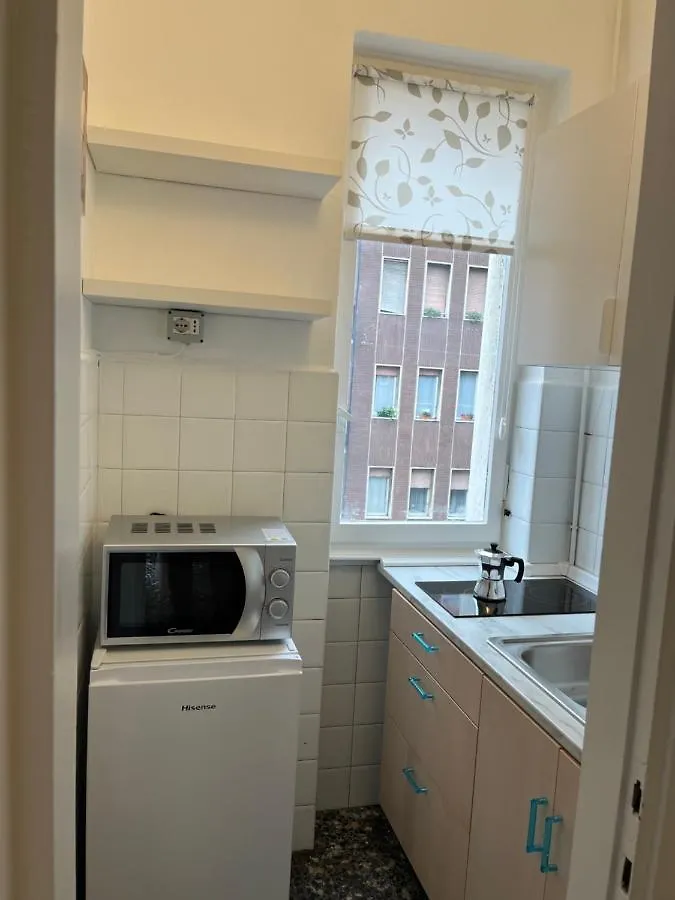 Apartment Grazioso Appartamento Zona Porta Vittoria - Vicinanze Linate Milan Italy